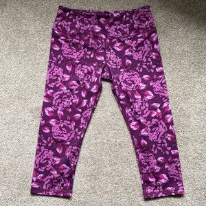 Glyder Floral Workout Crop Leggings- Small